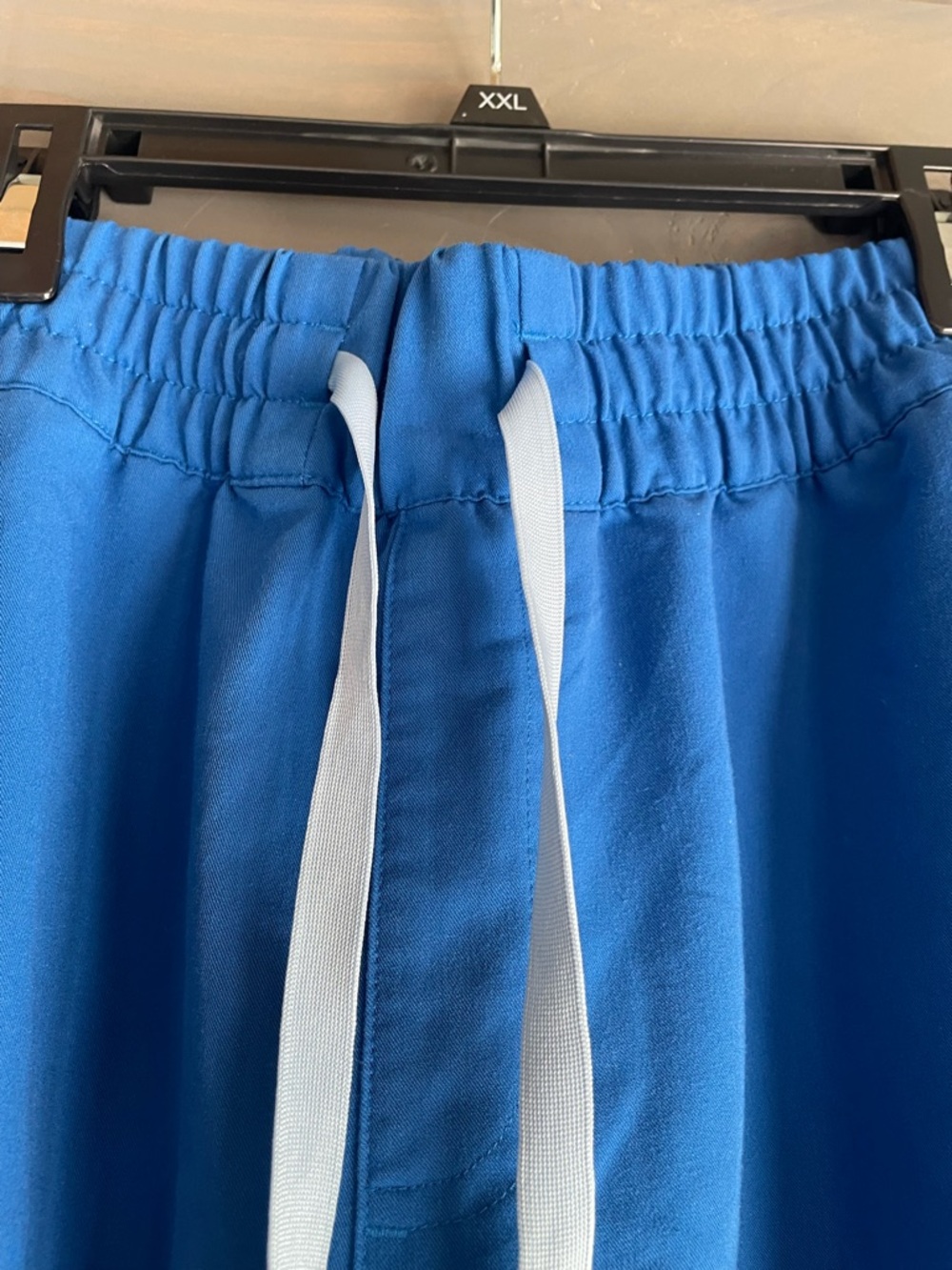 Figs Royal Blue Cargo Jogger with Drawstring scrub.
Size L petite - Picture 3 of 11